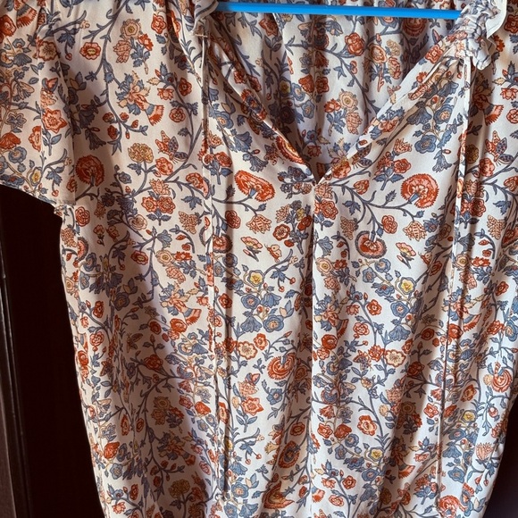Max Studio Floral Pattern Top - Picture 1 of 3